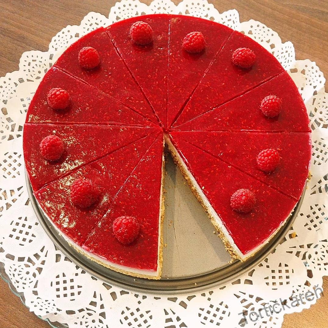Malinový cheesecake